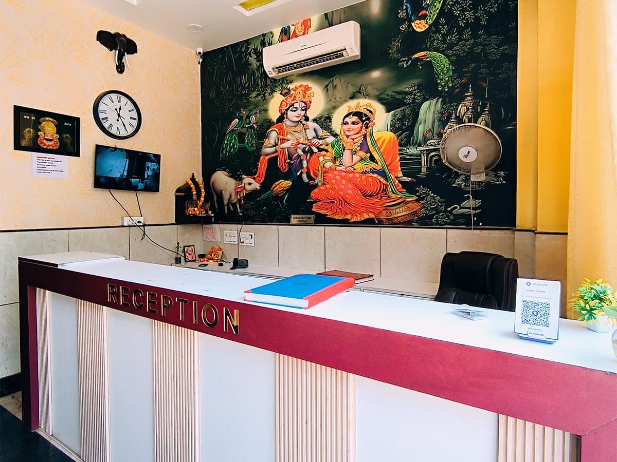 Hotel Amour reception lobby near IGI Airport Mahipalpur New Delhi